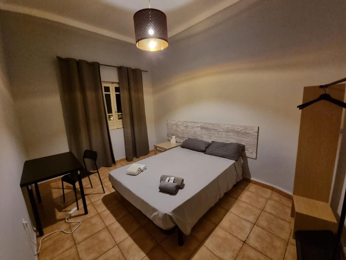 Hostel Da Estacao Portimão Kültér fotó